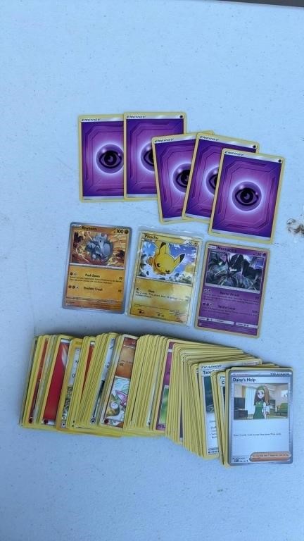 Over 100 pokemon cards