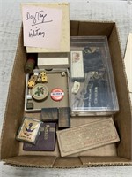 Tray Lot of Vintage Items