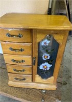Five drawer jewelry box, with four drawers with