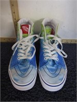 VANS SPONGE BOB SHOES -- MEN'S 5