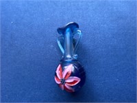 1940 - 1950 lapel flower vase pin