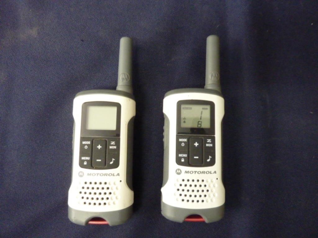 PAIR OF MOTOROLA RADIOS