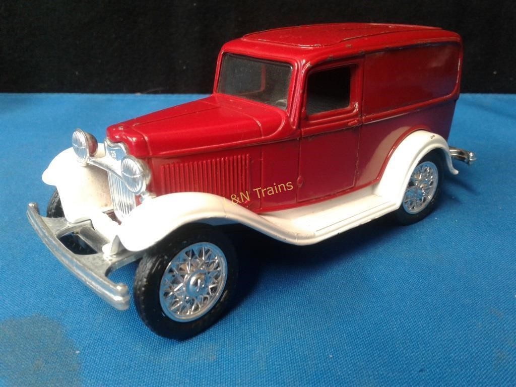 ETRL - 1932 Ford Delivery Van BANK