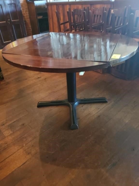 DROP LEAF DINING TABLE 50" ROUND & 36" X 36" SQ