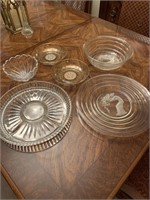 Six crystal pieces, includes veggie platter,