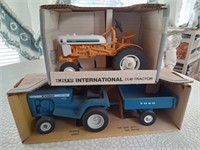 Ertl International cub tractor, Ford Lawn &