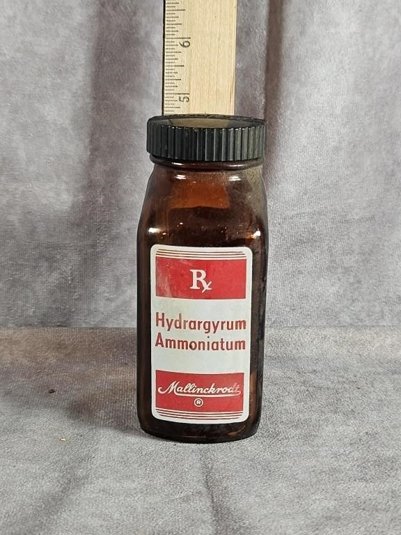 HYDRARGYRUM AMMONIATUM MALLINCKRODT MEDICINE JAR