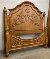 Oak Finish Queen Size Bed Frame with Scrollwork