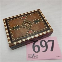 INLAID WOODEN BOX 6 IN