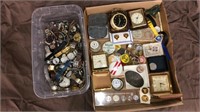 Watches, belt buckles, clocks, smalls lot