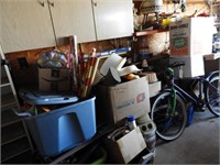 Miscellaneous garage lot: bicycle, exerciser,