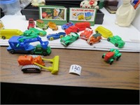 Plastic TOY Round up very early in Great condition