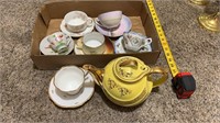 Fine China teacups and Hall teapot 6cup 0799