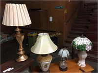 LOT OF 4 LAMPS
