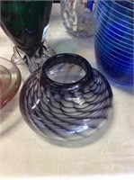 Black and white glass short vase