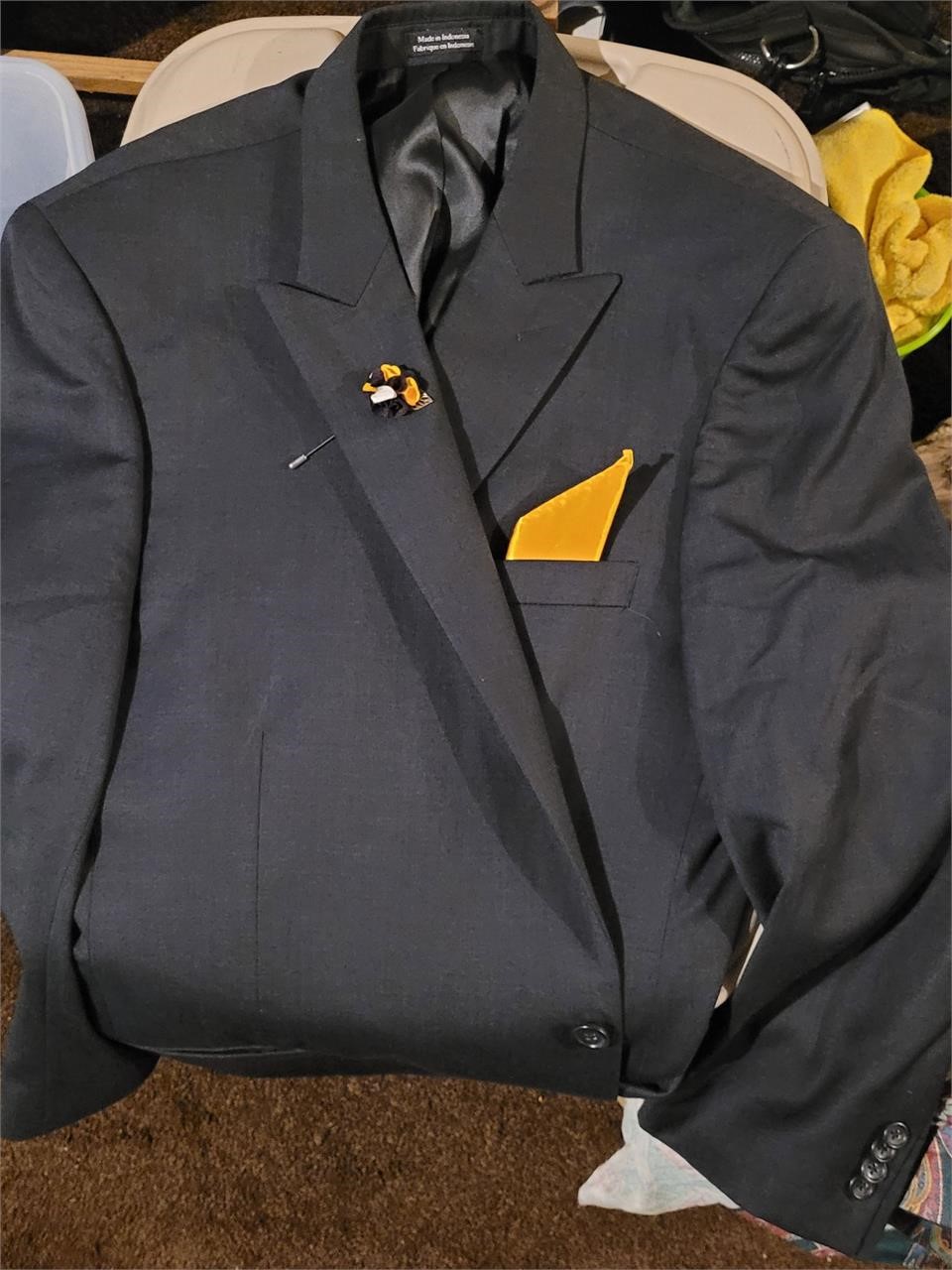 Suit jacket