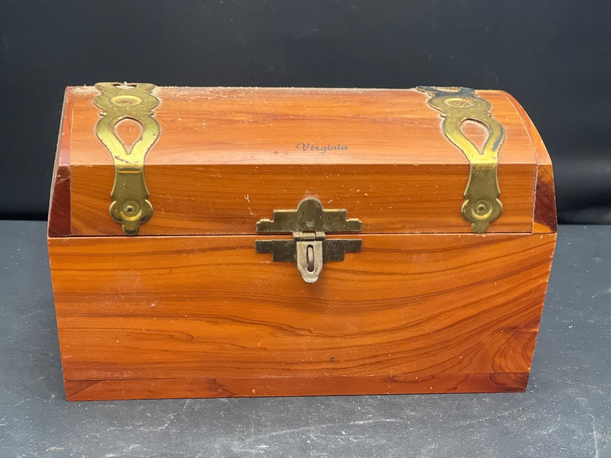 Vintage Virginia wooden box
