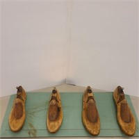 Vintage Wooden Shoe Form Wall  Hanging Rack