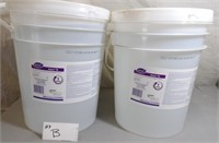 2 Buckets Diversey Oxivir Tb Cleaner 5 Gallons Ea