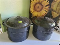 Enamel canning stockpots (2), jar rack