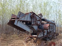 THRESHING MACHINE