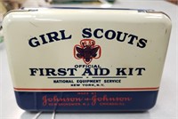 VTG 1940 GIRL SCOUTS FIRST AID KIT