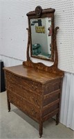 3 drawer dresser with mirror