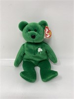 Pre owned Vintage Ty beanie baby bear! Erin,