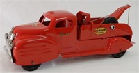 LINCOLN DUNLOP TIRES TOW TRUCK