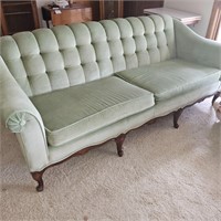 VINTAGE COUCH