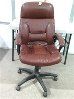 PADDED OFFICE DESK CHAIR