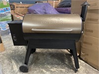 Traeger Pro Series 34 Wood Pellet Grill/Smoker