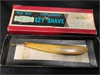 Hess single bled razor in box