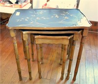 BAMBOO DESIGN NESTING TABLES