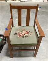 Wood childrens chair-14.5 w/ cushion
