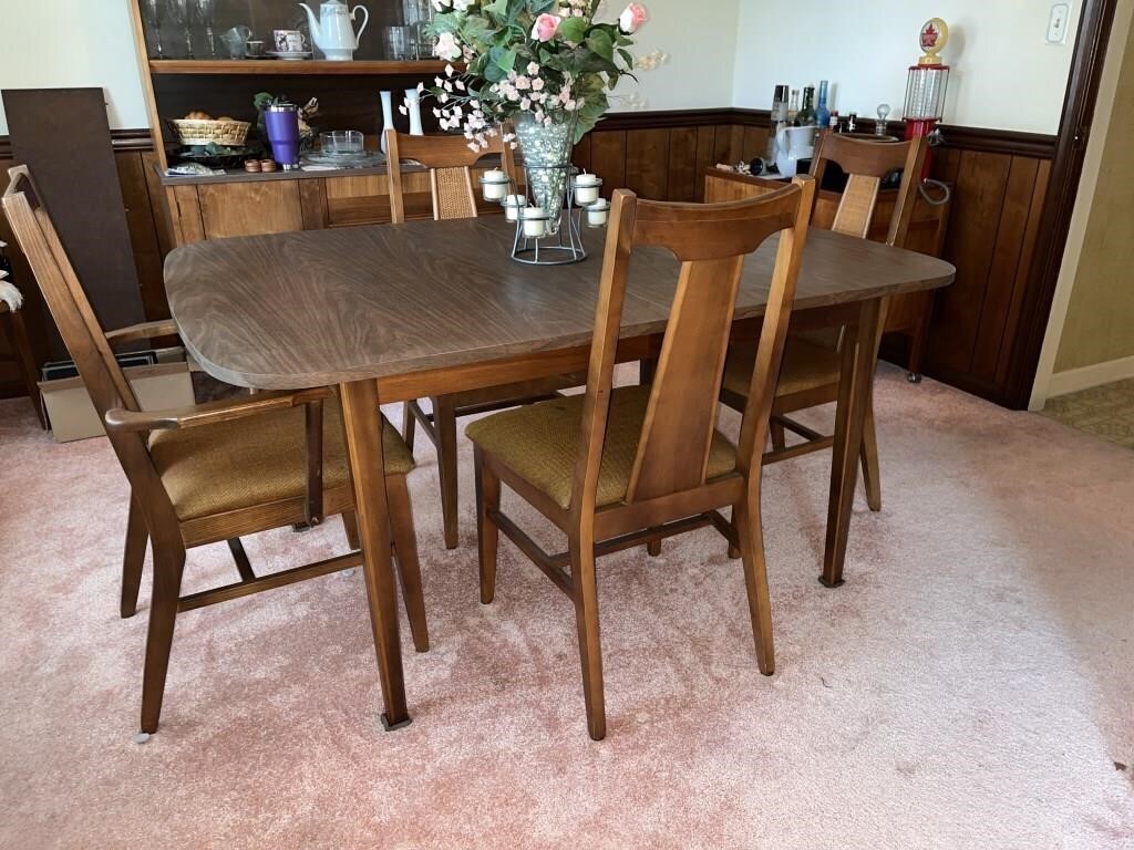 Mid Century Vaughn Furniture Dining Table w/ Chair