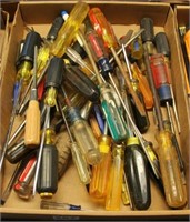 Flat lot: 36+ Craftsman & other screwdrivers