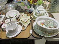 2 TRAYS FRUIT & FLORAL CHINA