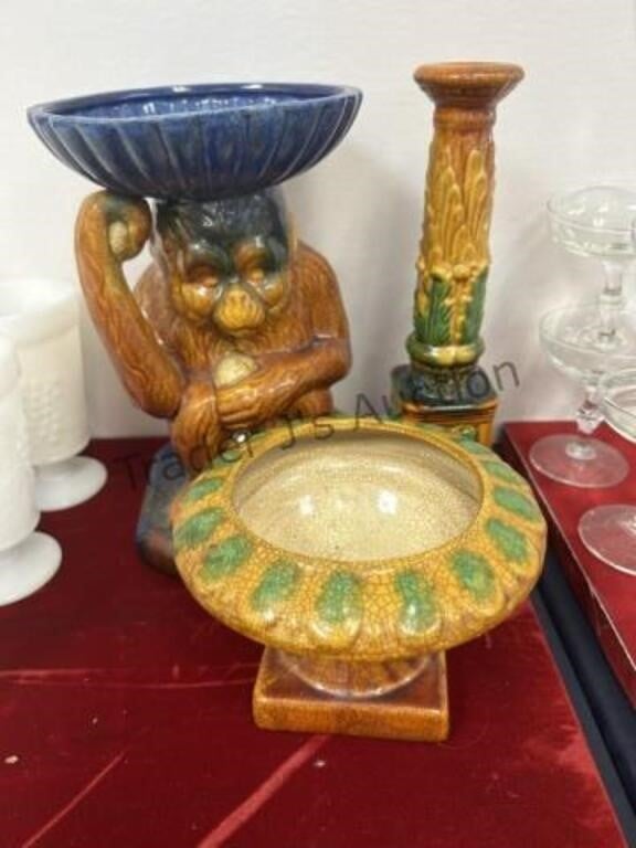 Trader J's Auction - Antique Mall Overstock Auction