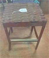 Steel shop Stool