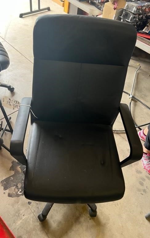Executive Office Chair-Great Condition
