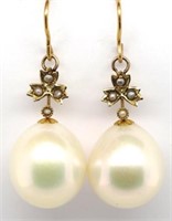 Hanging pearl and seed pearl set gold earrings