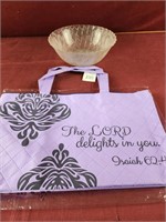 15x9 thin faith bag and basket weave glass bowl