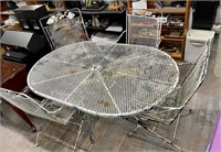 WROUGHT IRON PATIO TABLE W/ 4 CHAIRS