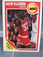 1989-90 Fleer Akeem Olajuwon Card