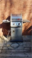 COLEMAN NATURAL GAS BARBECUE