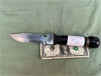 SURVIVAL KNIFE - WITH MATCH HOLDER IN HANDLE