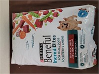 Purina Beneful 7kg (store damaged) for small dogs