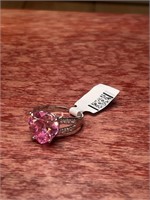 Beautiful Sterlin .925 Pink Heart Stone Ring Size