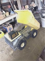 Vintage Tonka dump truck